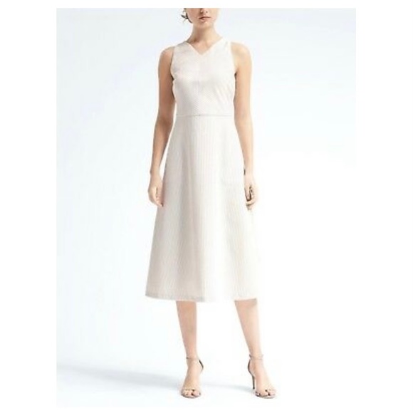 Banana Republic Dresses & Skirts - ❤️NWT Banana Republic Dress❤️